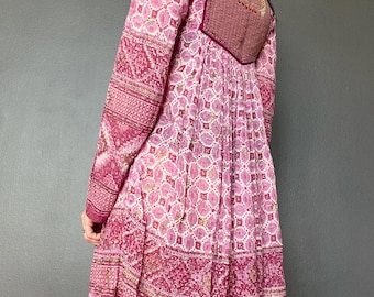 1970s  Floral Indian cotton gauze dress with gold print & quilted yoke // Size S