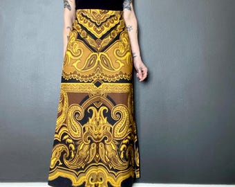1970s psychedelic maxi skirt // Size S-M