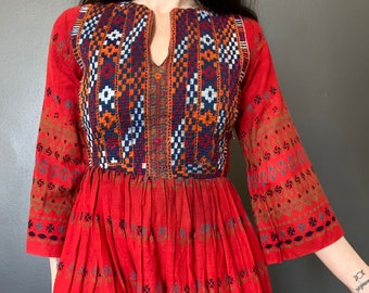 1970s Red embroidered Afghan dress // Size XS