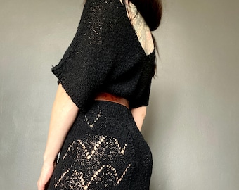 1970s black chevron knit dress // Size M
