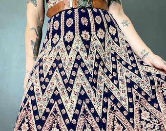 1970s India batik block print wrap skirt // Size XS-M