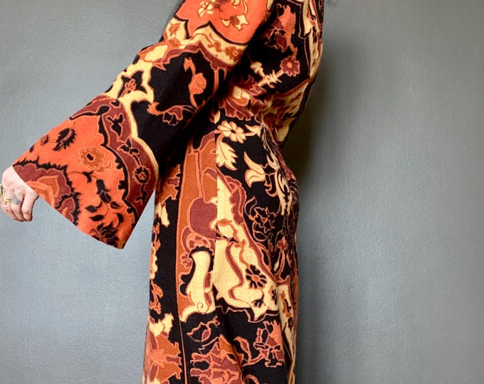 Featured listing image: 1970s Geometric maxi hostess dress // Size S-M