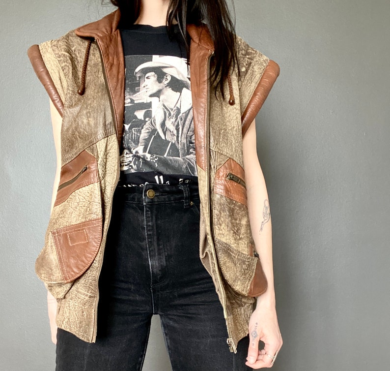 1980s Brown patchwork oversize leather vest // Size S-M 画像 2
