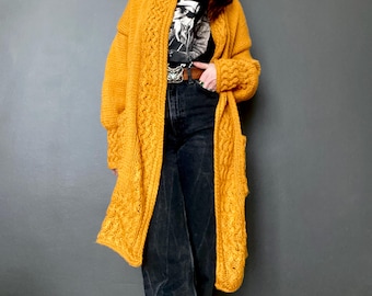 1970s yellow Fair Isle knit cardigan // Size M-L