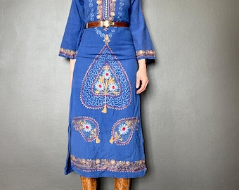 1970s Embroidered cotton kaftan dress // Size XXS-XS