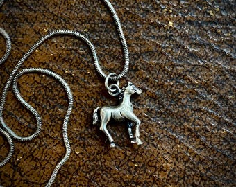 1970s tiny horse sterling silver pendant and necklace.