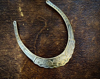 1970s metal choker necklace