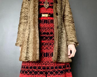 1970s Faux fur animal print jacket // Size XS-S