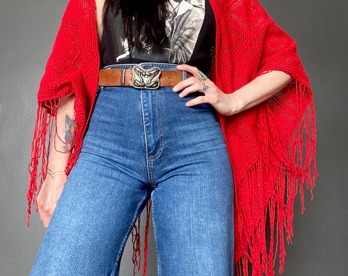 Featured listing image: 1970s Red crochet fringe shawl