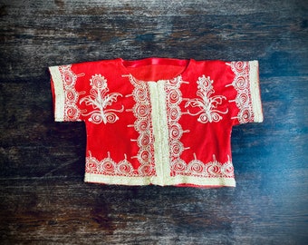 1970s gold embroidered Moroccan top // Size XS