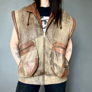 1980s Brown patchwork oversize leather vest // Size S-M 画像 3
