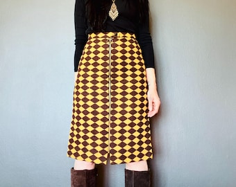 1970s Geometric zip through midi pencil skirt // Size XXS - XS