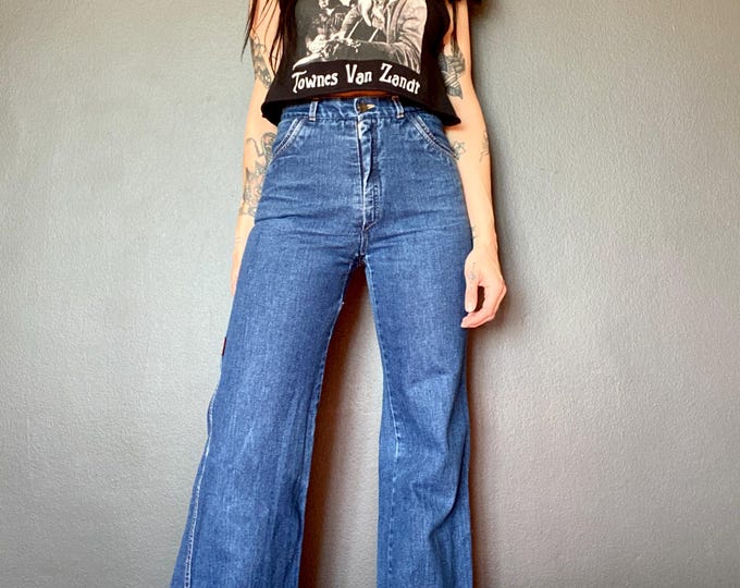 Featured listing image: 1970s Whipper western blue denim jeans // Size XS-S