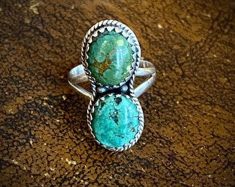 1970s style two stone turquoise ring. Size 6