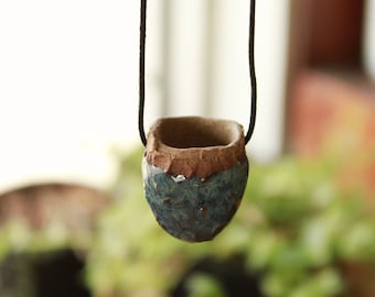 Miniature ceramic planters | tiny planter necklaces | blue ceramic planters | wearable planter pots