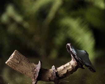 Handcrafted Ceramic Mushroom Pipe: Rustic Herbal Smokeware