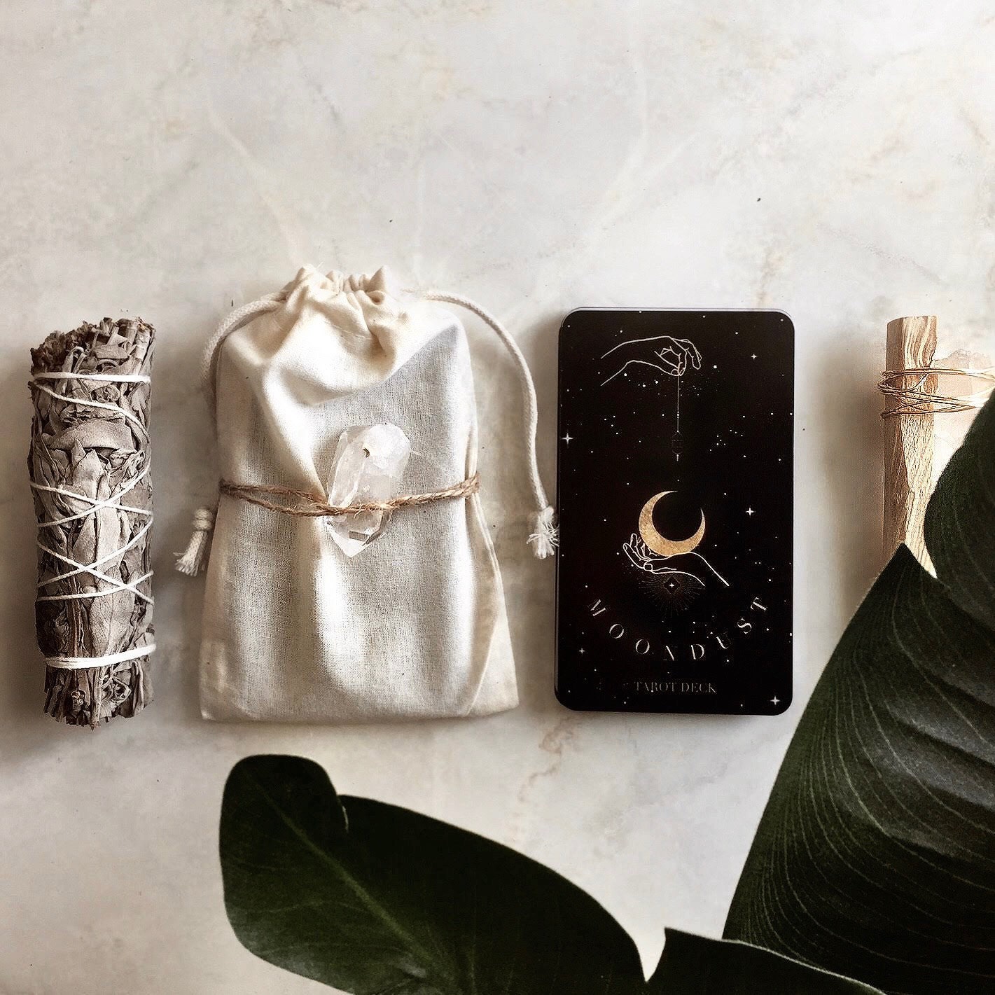 Moondust Tarot Deck ™ 78 Black White Tarot Cards Gold Foil - Etsy