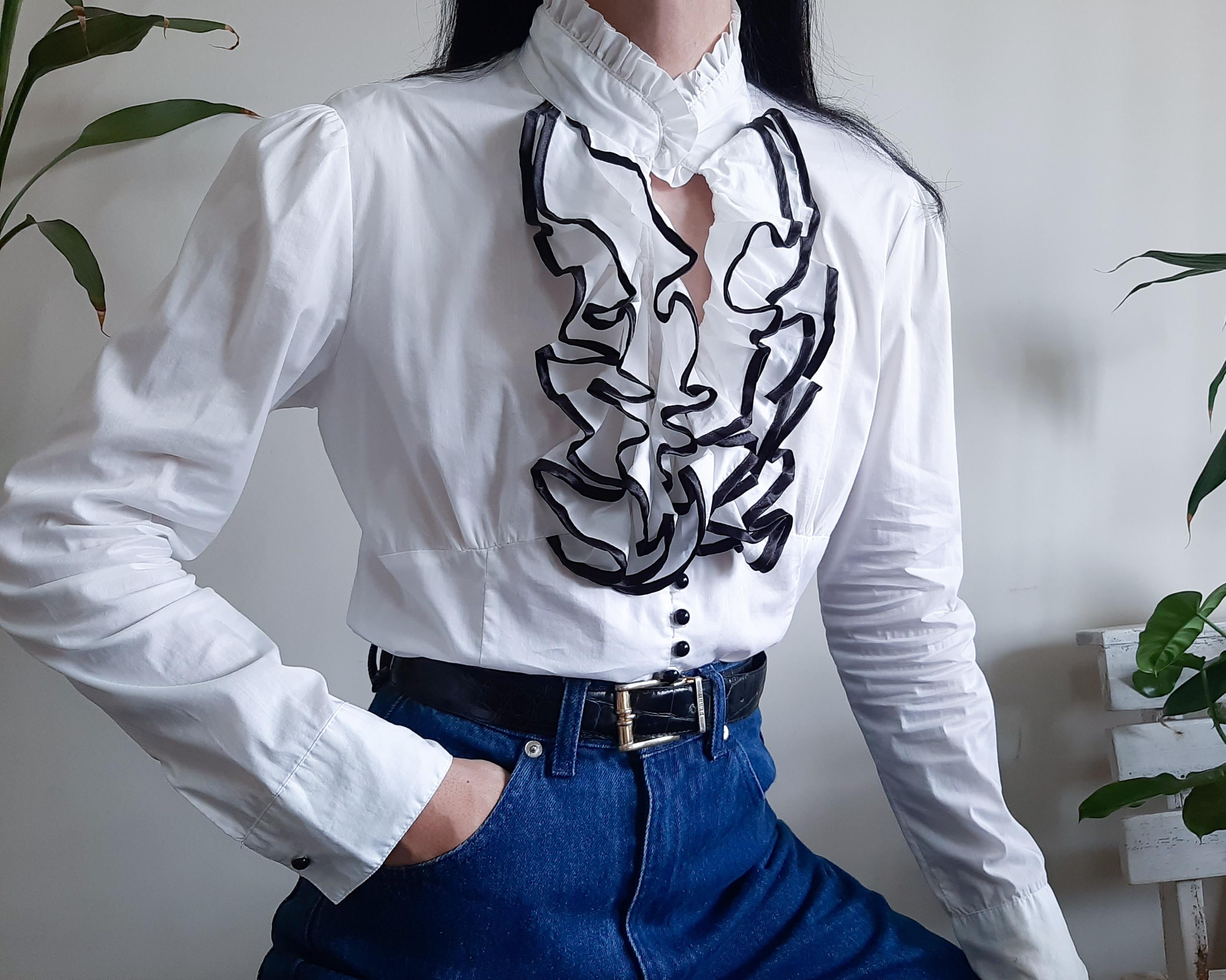 口コミ サイト 商品 White Etsy - Blouse Gothic トップス