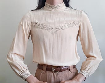 Vintage 100% Silk Top Hand Embroidered Blouse Floral Mock Neck Victorian Button Back Xs-S