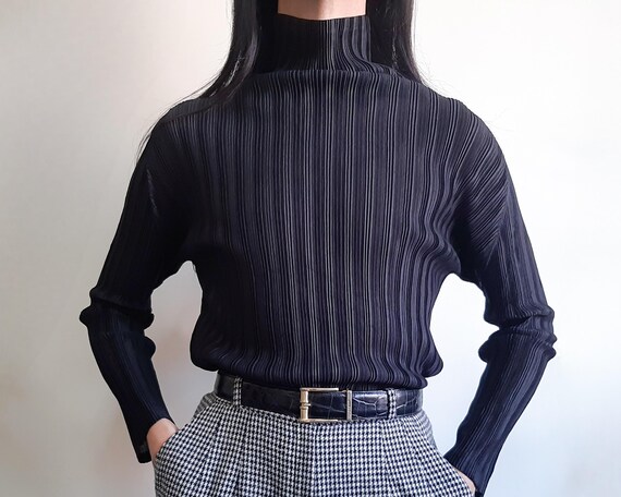 PLEATS PLEASE Issey Miyake Black Pleated Top Turtleneck Long 