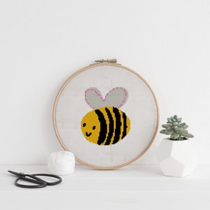Honey Bee Kreuzstichmuster PDF – Spring Bee – Quick Stitch Projekt – – DIY Geschenk – Schnell – Einfach