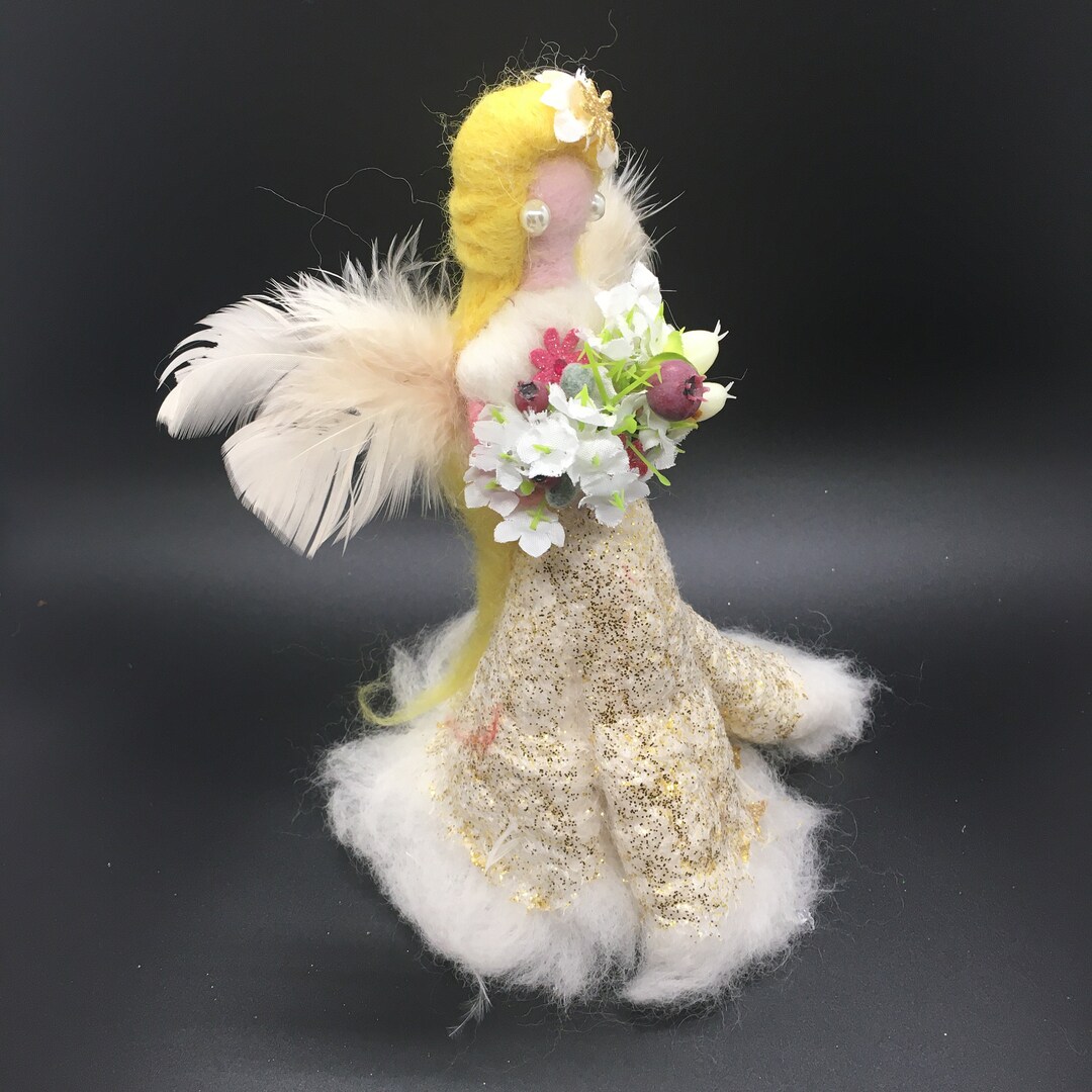 Sentmoon Cadeaux de Noël pour Garçon de 4 Ans Jouet pour Fille de 5 Ans Robe de Mariée Poupée Princesse Boîte-Cadeau Jouet pour Petites Filles Ornements de Famille Garçons et Filles Cadeaux
