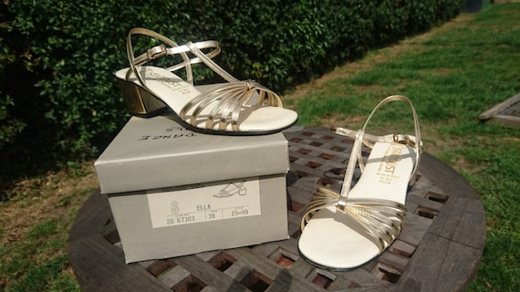Vintage 1970s Dolcis sandals, 1970s gold sandals,
