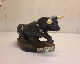 1981 Jim Beam Decanter Bull - Negro - Whisky Bourbon puro de Kentucky coleccionable - 100 meses - Botella de licor vacía