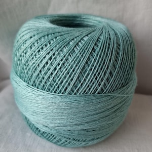 Linen yarn  made in EU for handcrafts and knitting green tones