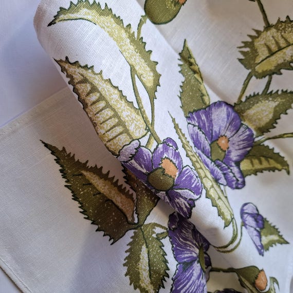 Vintage linen fabric kitchen towel