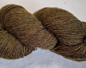 Wool yarn for knitting. High quality army green hand dyed yarn. Natural lanolin yarn.