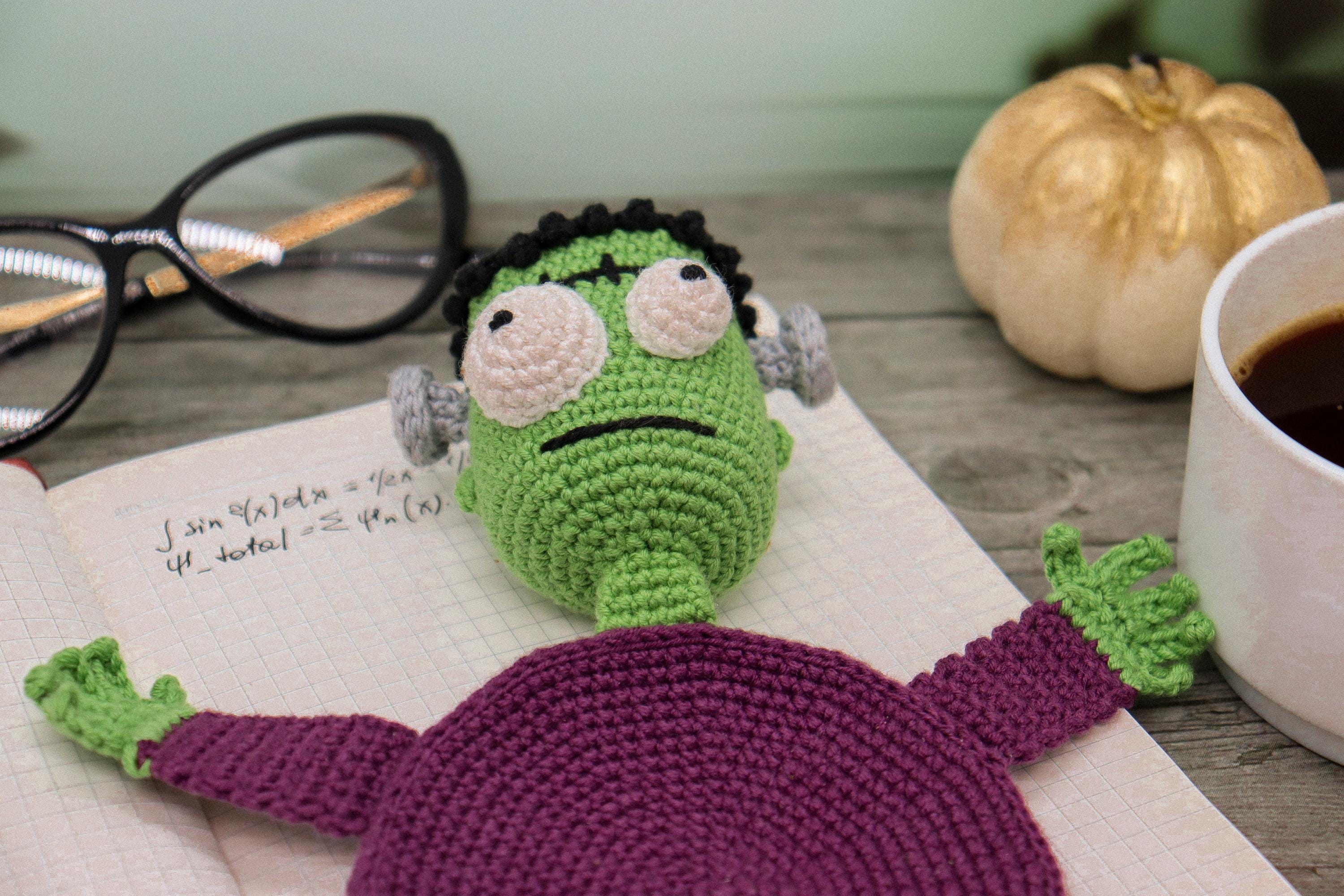 Handmade Frankenstein Crochet Mug Coaster – Unique Halloween