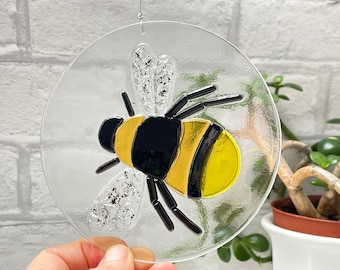 Fused Glass Bee Suncatcher, handmade glass art, window hanging decoration