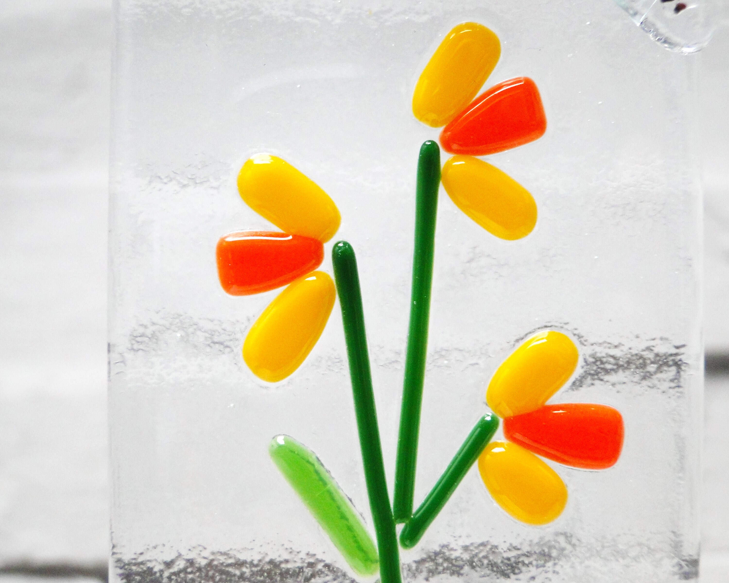 Fused Glass Daffodil Suncatcher With Bee Handmade Glass Art Etsy UK
