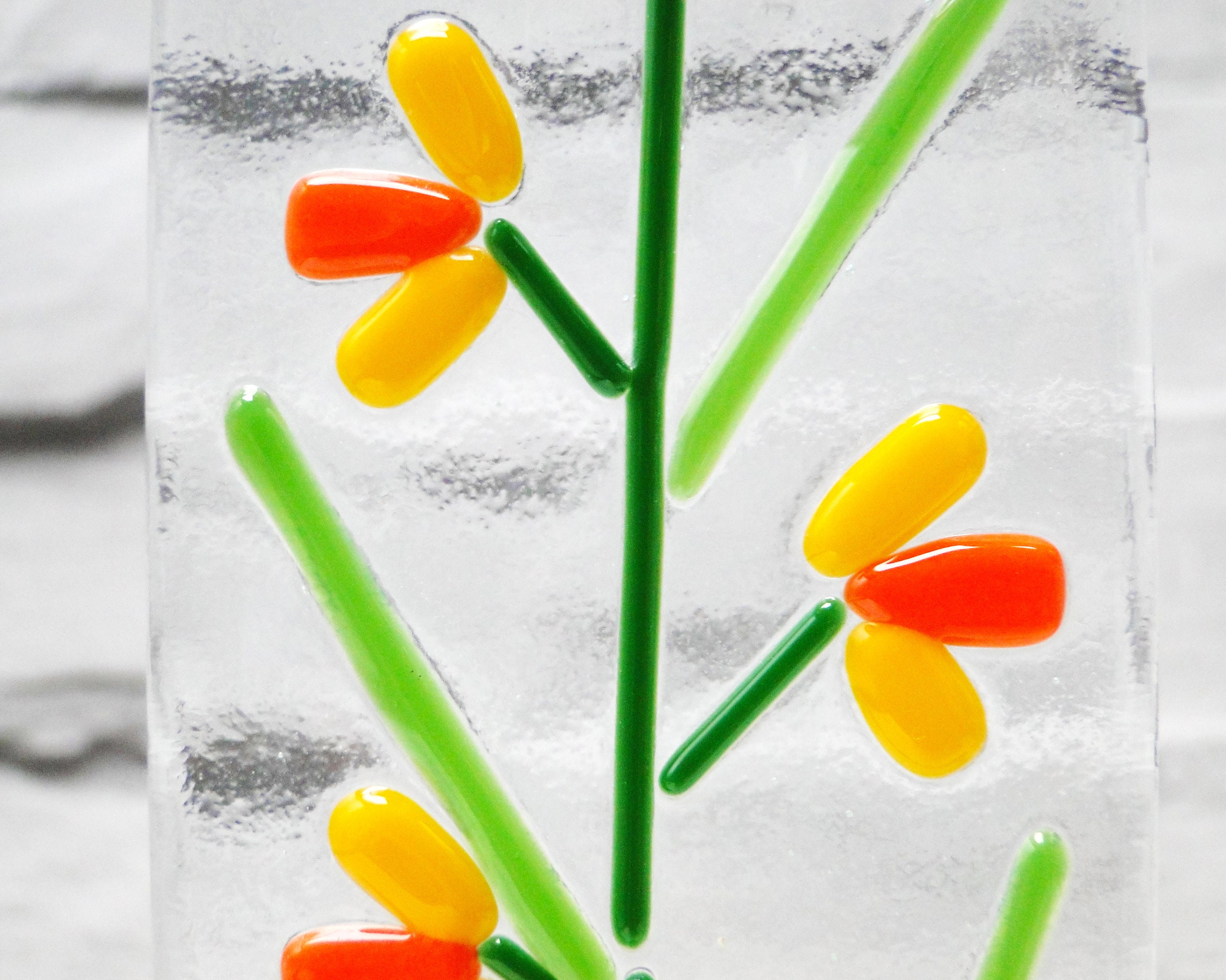 Fused Glass Daffodil Suncatcher With Bee Handmade Glass Art Etsy UK