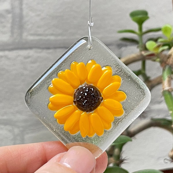 Fused Glass Sunflower Keepsake, handmade glass artwork, hanging decoration, gift for her