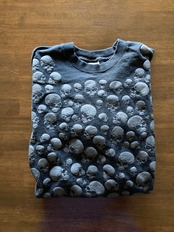 1992 Skull Pile Fashion Victim