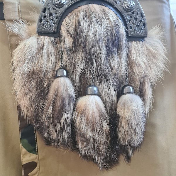 New Scottish Full-Dress Sporran 3 Fur Tassels Antique Finish Kilt Sporran