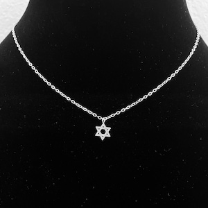 Dainty Star Of David Necklace - Tiny Star Charm Choker Necklace - Dainty Bat Mitzvah Gift - Jewish star jewelry - magen david necklace