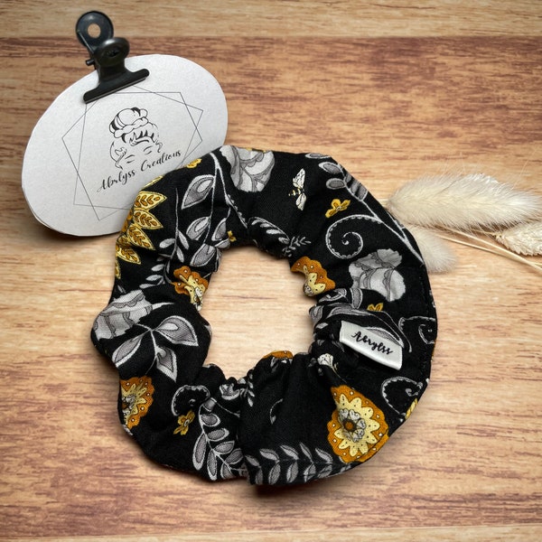 Sunflower Bee Scrunchie | Gift Ideas | Hair Accessories | Hair Tie | Scrunchies
