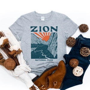 Vintage Zion National Park Utah Unisex T-Shirt