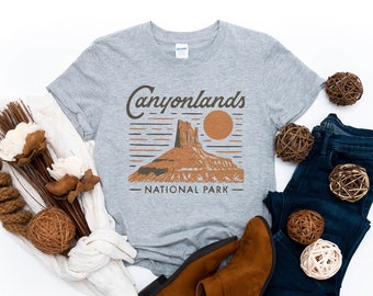 Canyonlands National Park Utah Sport Gray Unisex T-Shirt