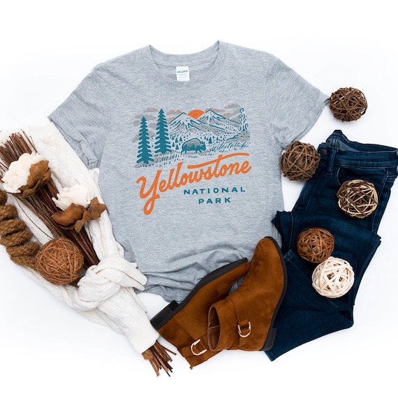 Yellowstone National Park Vintage Unisex Heather Gray T-shirt