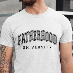 Vaderschap universiteit SVG png, vader shirt png, grappige cadeaus voor vader, sublimatie ontwerp, ambachtelijke bestanden voor de Cricut en silhouet, digitale download