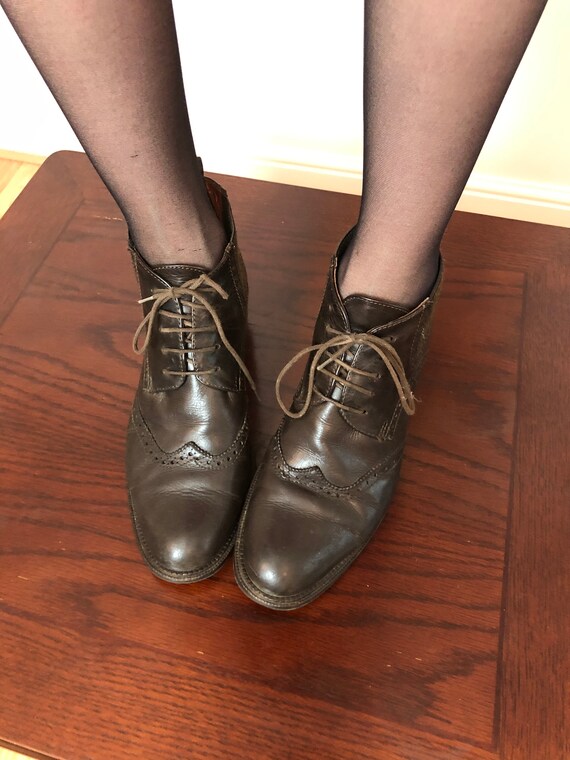 Vintage Woman Shoes, BrownItalian Leather Lace Sh