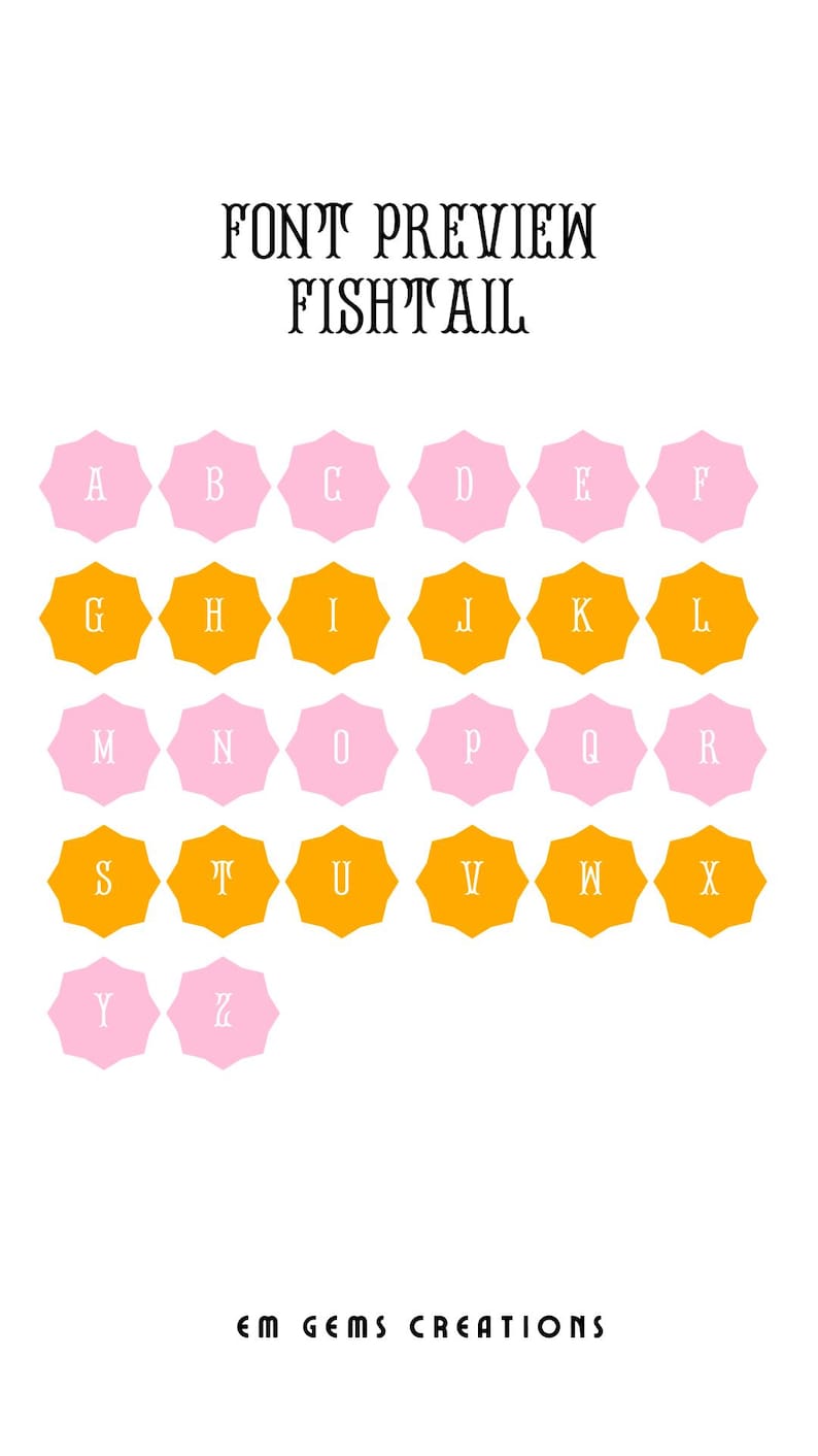 Puede incluir: Una vista previa de la fuente Fishtail, que muestra el alfabeto en una cuadr&iacute;cula. Las letras A-Z se muestran en formas de estrella rosa y dorada sobre un fondo blanco. El texto "FONT PREVIEW FISHTAIL" est&aacute; en la parte superior.