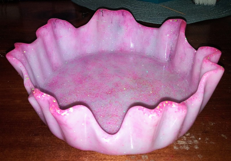 Resin Bowl, Pink, Glitter, Dog Bowl, Cat Bowl, Fruit Bowl, Salad Bowl