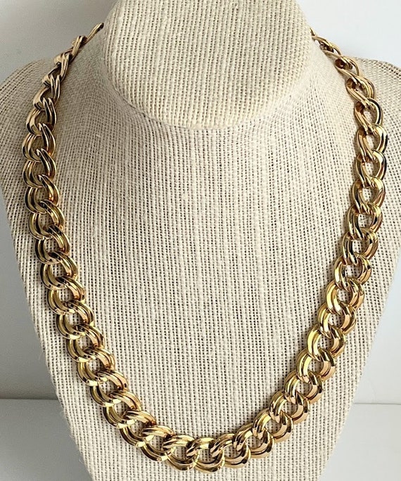 Vintage Monet Chain Gold Tone Necklace Length 19 Inch Extension