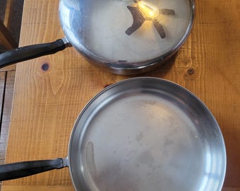 Set Of 2 Vintage Farberware Stainless Steel 10 In Saute Frying Pans ONLY 1 LID