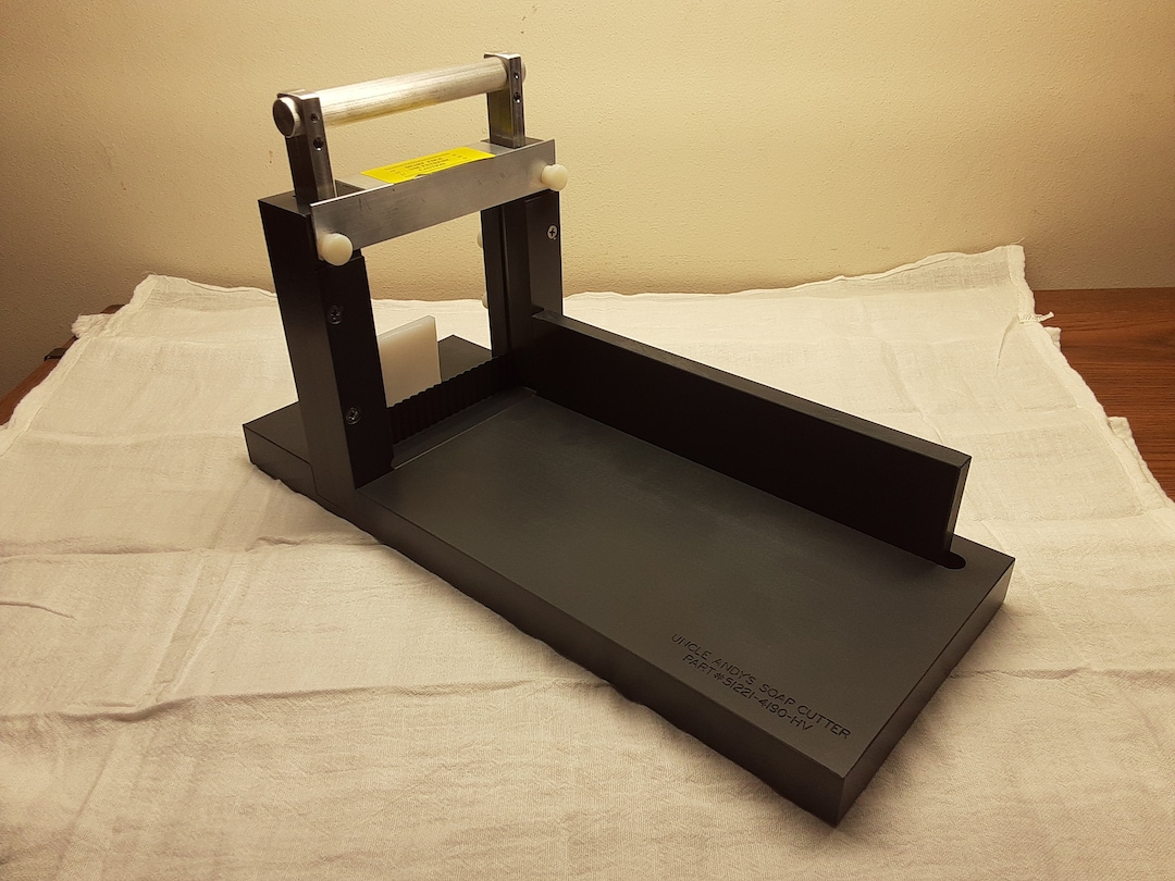 Uncle Andy's Soap Cutter WIDE HEAVY DUTY Wavy and Straight Blade Soap